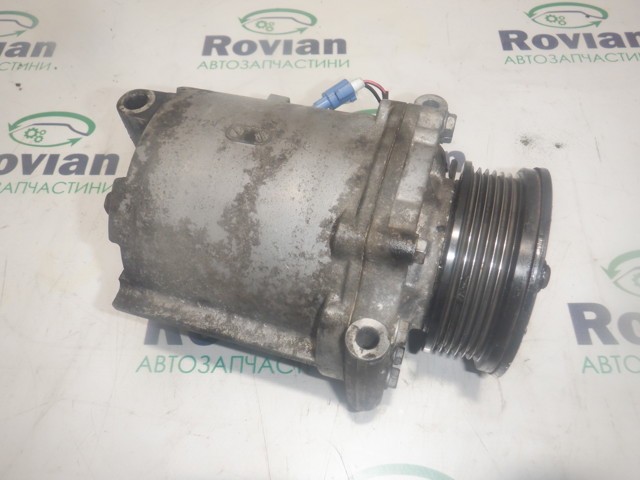 Компрессор хладагента Mitsubishi Outlander II XL