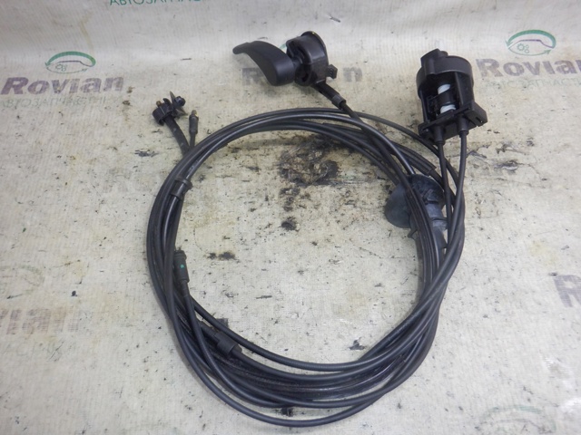 Трос капота (без ручки) 656202811R RENAULT