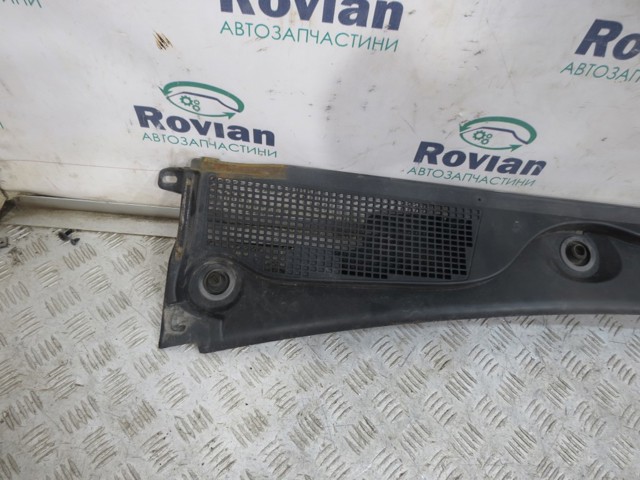 668119050R RENAULT Водосток лобового стекла, жабо купить в Ровно