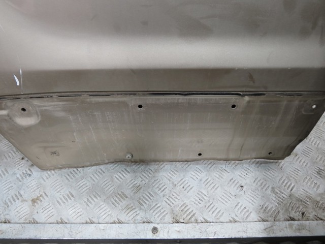 6800365832 SUZUKI Дверь задняя правая купить в Полтава