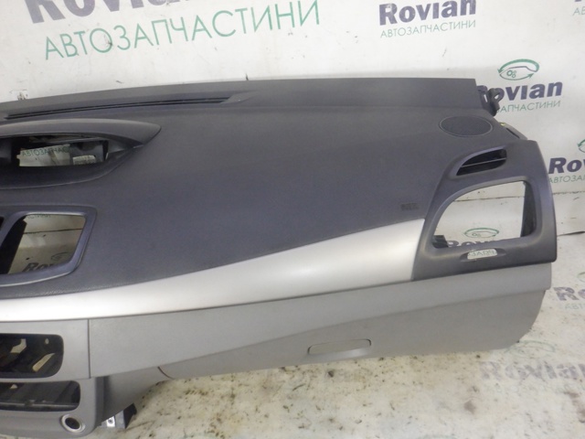 RENAULT 681005424R Панель салона передняя "торпедо" в наличии Харьков