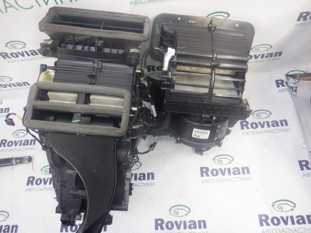 CHRYSLER 68245110AF в наличии Тернополь