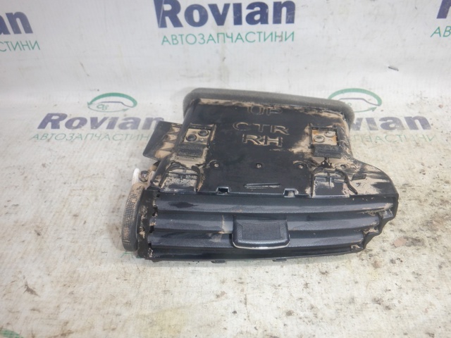 Решетка воздуховода 687505HA0A NISSAN