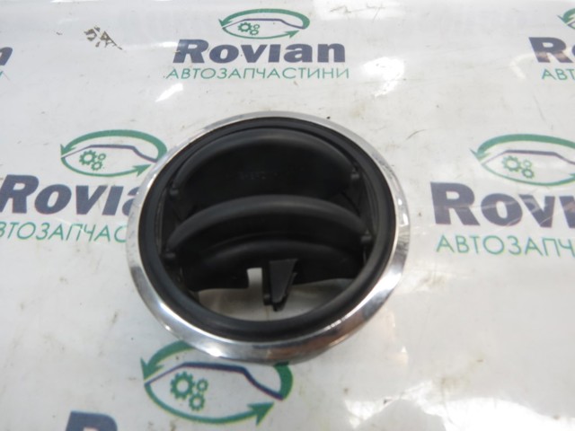 RENAULT 687604194R в наличии Чернигов