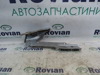 Правая петля капота  6R0823302A VAG