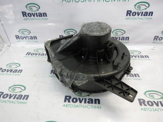 Вентилятор печки Skoda Fabia I