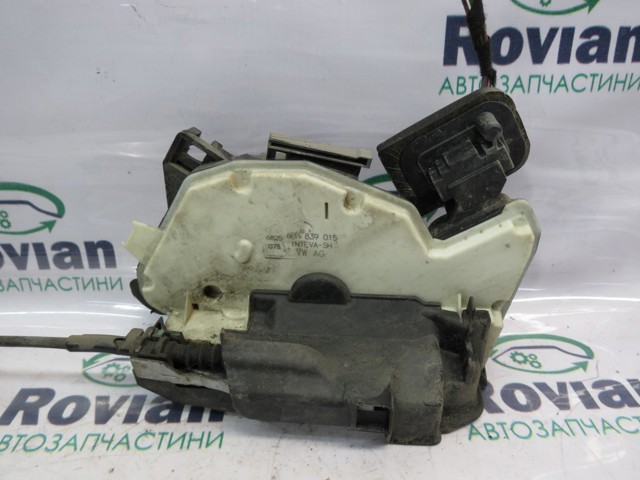 VAG 6RF839015 Замок двери задней левой в наличии Ирпень