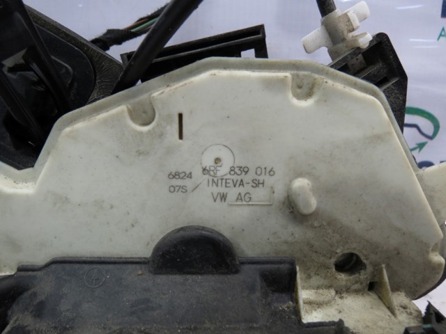 6RF839016 VAG Замок двери задней правой купить в Сумы