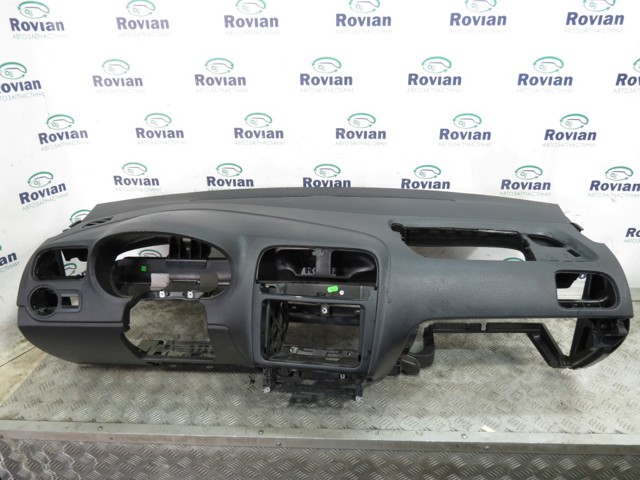 VAG 6RU857003L Панель салона передняя "торпедо" в наличии Винница