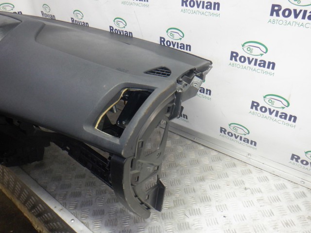 Подушка безопасности, пассажирская 7030A429 MITSUBISHI