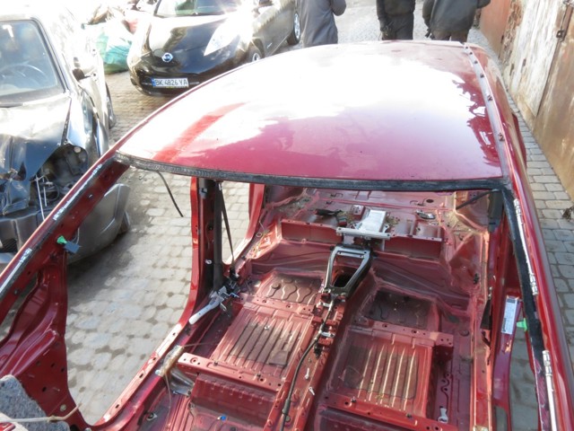 Крыша кабины в сборе 731123NF0A NISSAN
