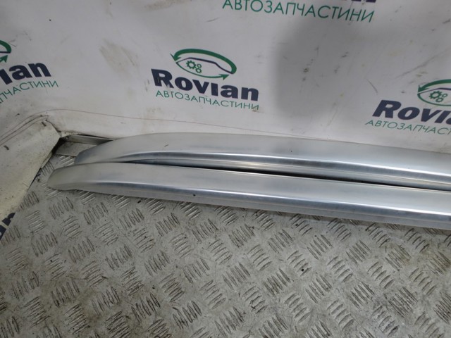 738205207R RENAULT Рейлинг крыши правый купить в Каменское
