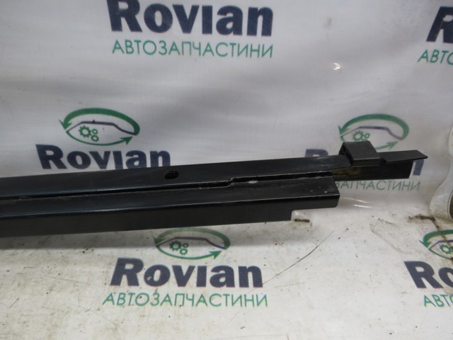 745910285R RENAULT Рельс направляющей сдвижной двери нижний левый купить в Кривой Рог