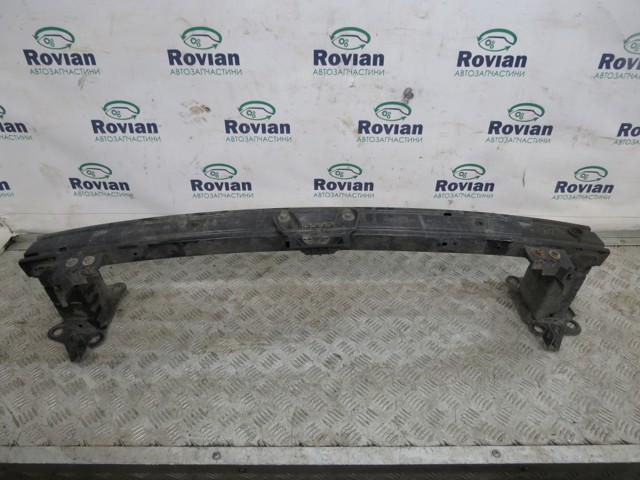 Буфер бампера переднего 752124177R RENAULT