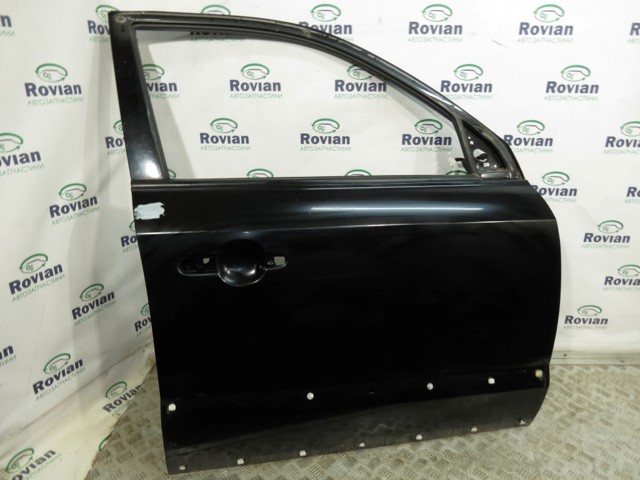 Пассажирская передняя дверь 760042E050 HYUNDAI