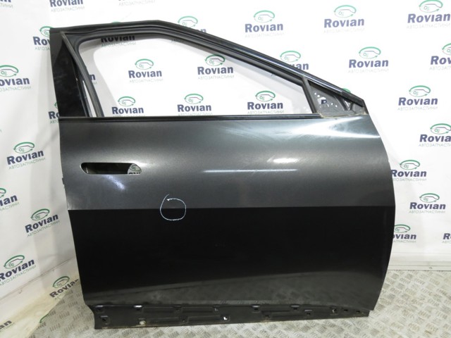 Пассажирская передняя дверь 76004CV000 HYUNDAI