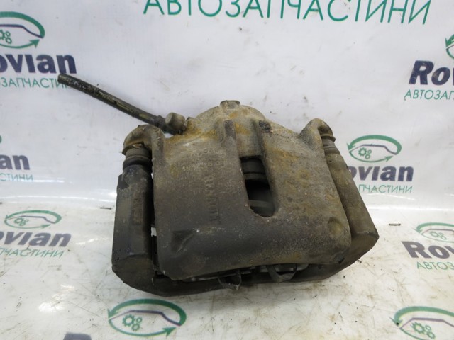 Суппорт тормозной передний правый 7701207686 RENAULT