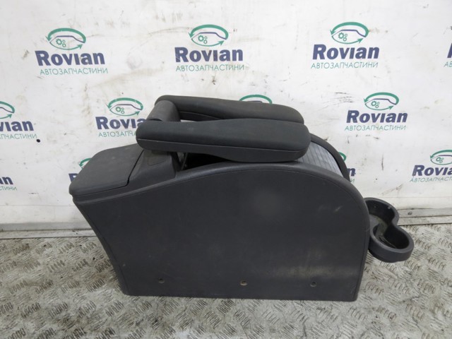 RENAULT 7701207889 в наличии Тернополь
