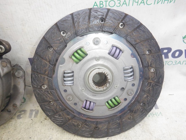 Комплект сцепления 7701471469 RENAULT