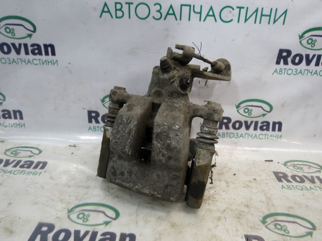 Задний левый суппорт 7711368124 RENAULT