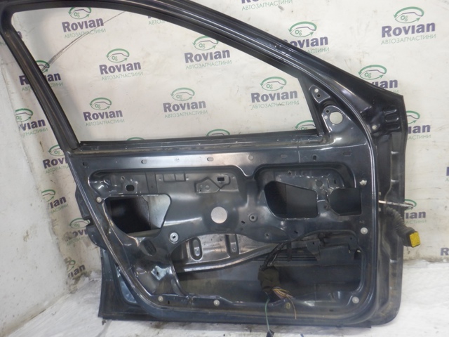7751471658 RENAULT Дверь передняя левая купить в Павлоград