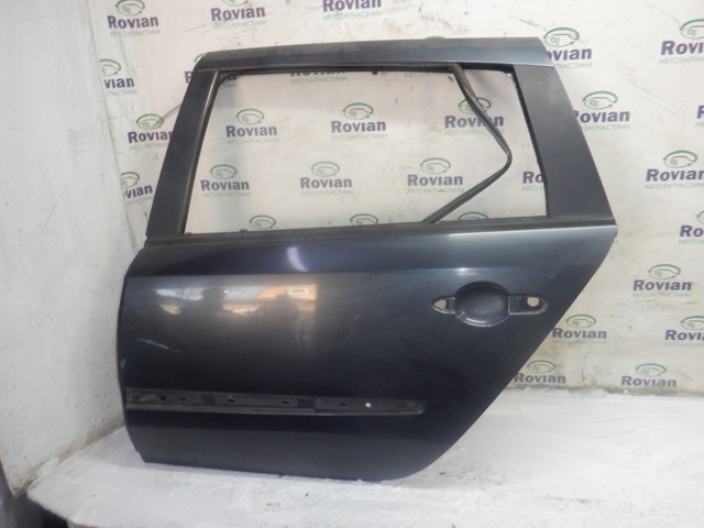 Дверь задняя 7751471662 RENAULT