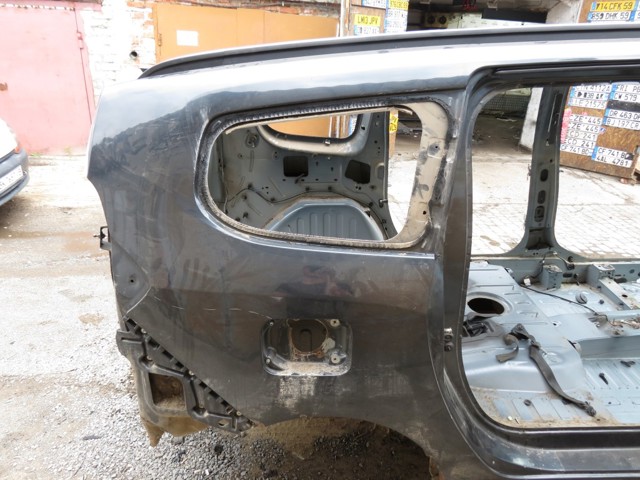 Боковая часть задняя правая 781008942R RENAULT