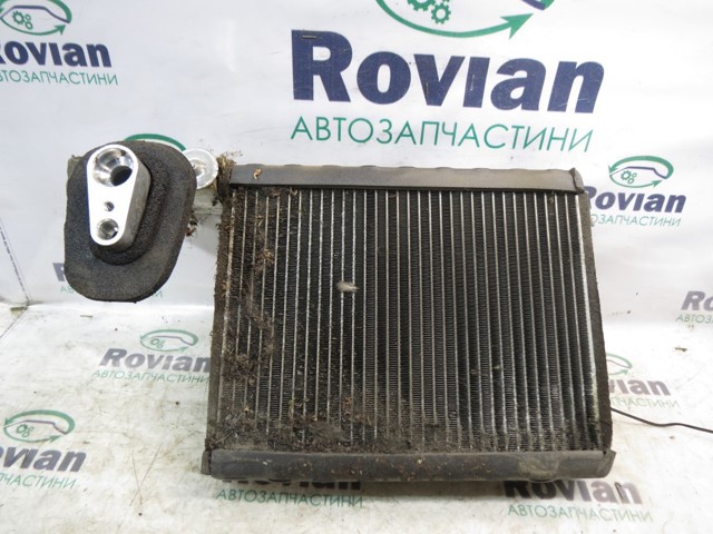 Радиатор кондиционера салонный, испаритель 7810A036 MITSUBISHI