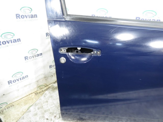 RENAULT 801006719R Дверь передняя правая в наличии Ирпень