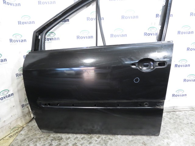 RENAULT 801015506R Дверь передняя левая в наличии Ужгород