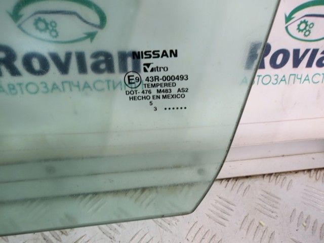 Стекло водительской двери 803016RR1A NISSAN