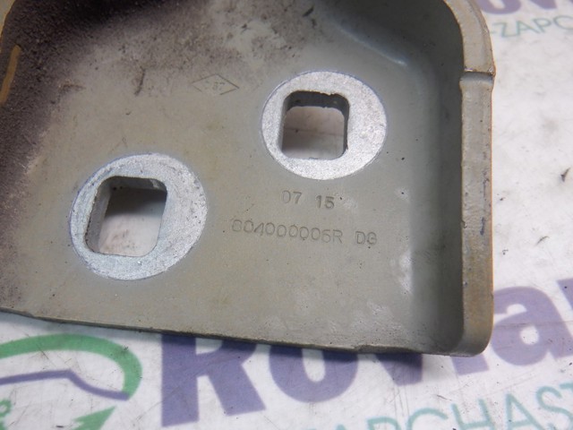 Завеса передней двери 804000006R RENAULT
