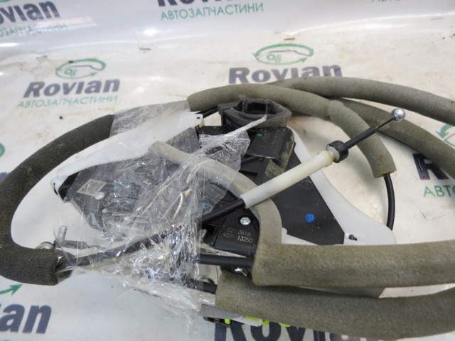 Внутренний дверной замок 805006RR0A NISSAN