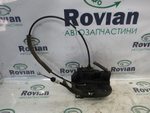 Дверной замок передний правый 80500EB32A NISSAN