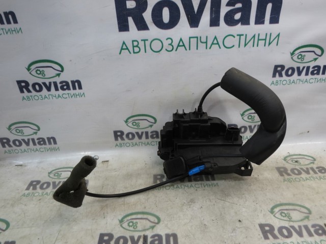 Дверной замок передний правый 805020001R RENAULT