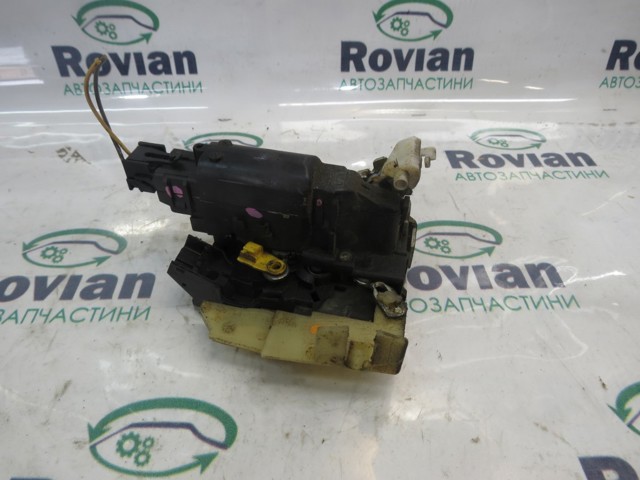 Замок передней левой двери 805030711R RENAULT