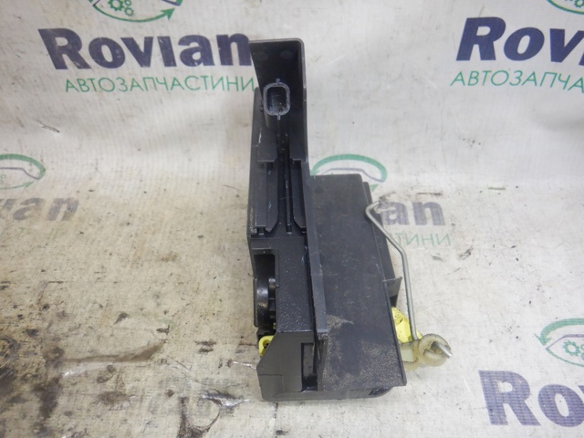 RENAULT 805039362R Замок двери передней левой в наличии Николаев