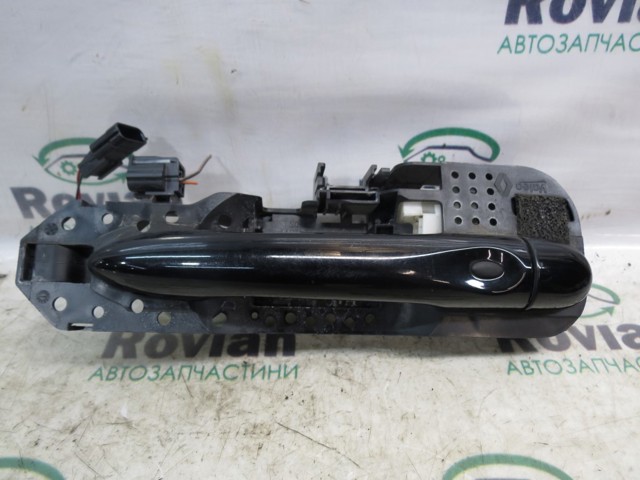 Держатель наружной ручки двери, передней правой 806060041R RENAULT
