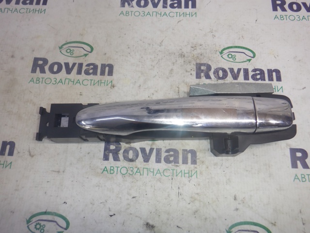 Ручка двери передней наружная 806405HA0A NISSAN