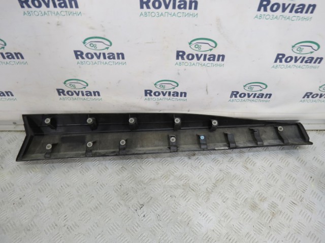 808716RR0A NISSAN Молдинг двери передней левой купить в Хмельницкий