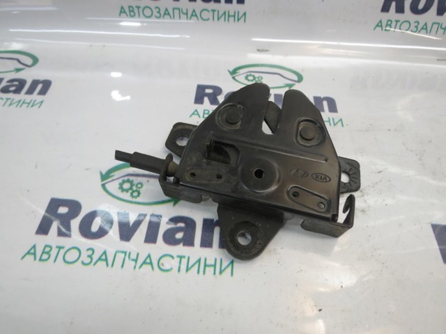 Замок крышки капота 811302P000 HYUNDAI