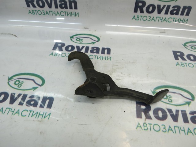 Замок капота 811402P000 HYUNDAI