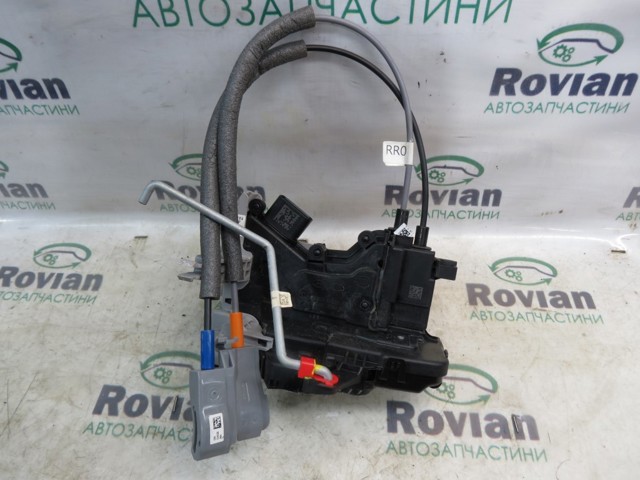 Замок задней правой двери  81420J9000 HYUNDAI