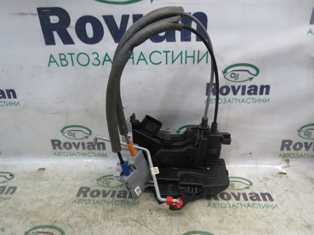 Замок двери задней правой 81420J9000 HYUNDAI