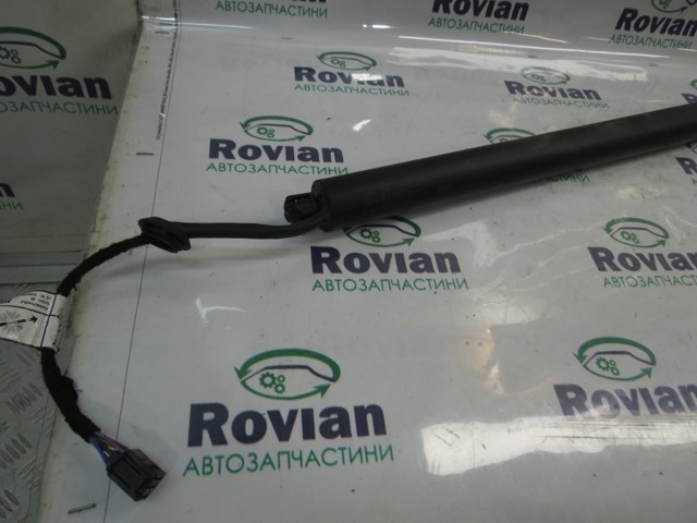 81831N9100 HYUNDAI Амортизатор багажника купить в Украина