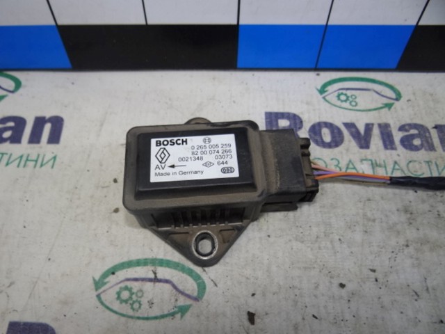 Датчик поперечного ускорения 8200074266 RENAULT