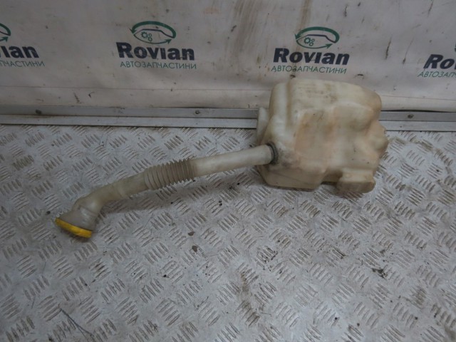 Бачок стеклоомывателя 8200104706 RENAULT