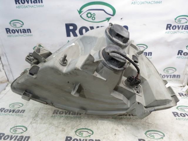 8200163518 Фара правая купить Ирпень