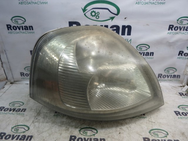 Правая блок фара 8200163518 RENAULT