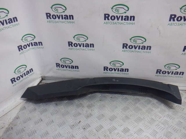 8200183140 RENAULT Решетка дворников левая купить в Черновцы